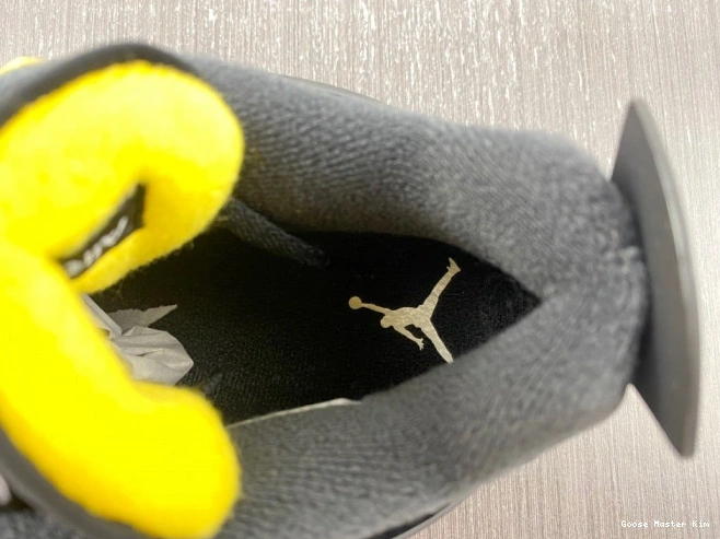 4 Jordan 308497-017 2023 Air Retro 